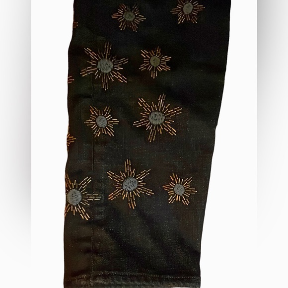 Lucky Brand Studded embroidered jeans womens 30-32 - Picture 2 of 13